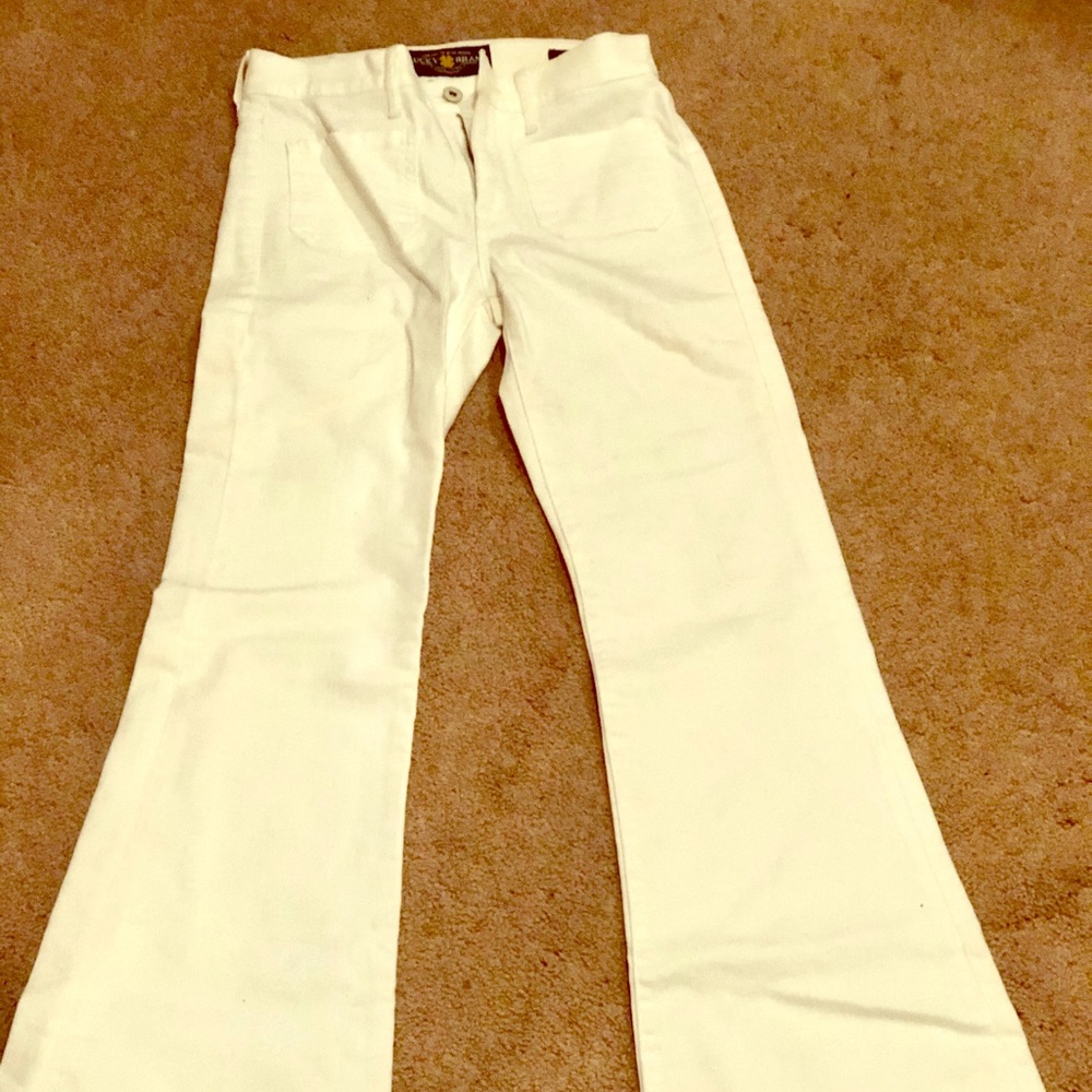 Like New White Lucky Brand Jeans; Size 2